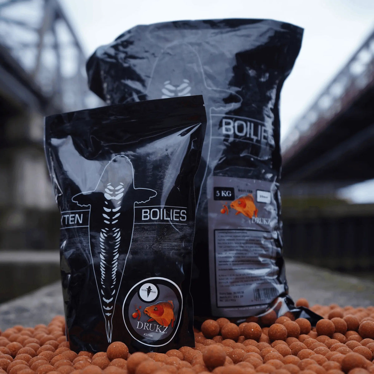 Cheap or expensive boilies: which do you choose when?